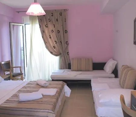 Phoenix Apartment *