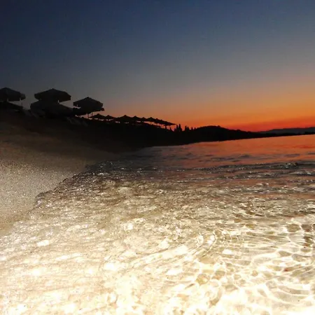 Phoenix Apartamento Sárti